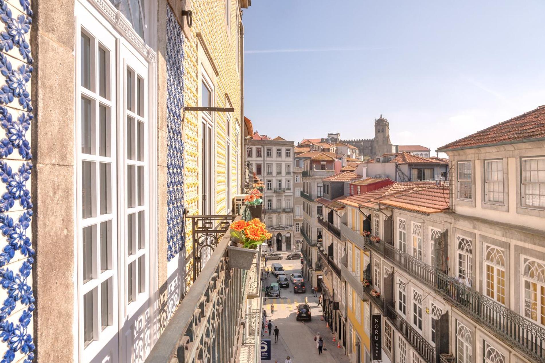 Historical Penthouse At Cardosas Block Lejlighed Porto Eksteriør billede